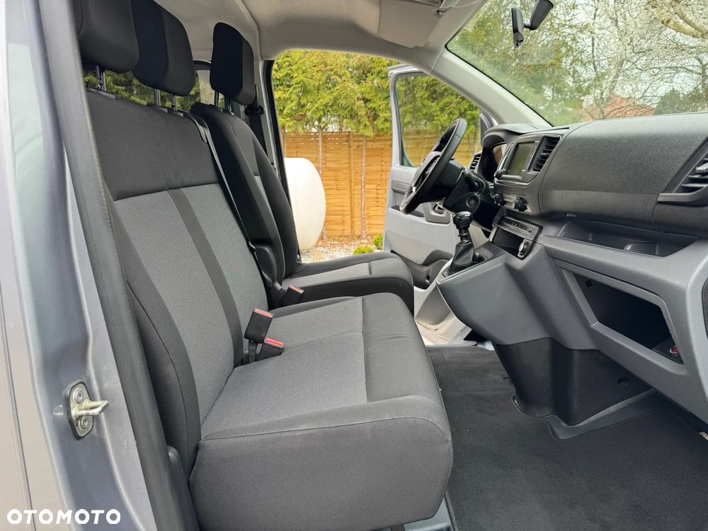 Opel Vivaro - 21