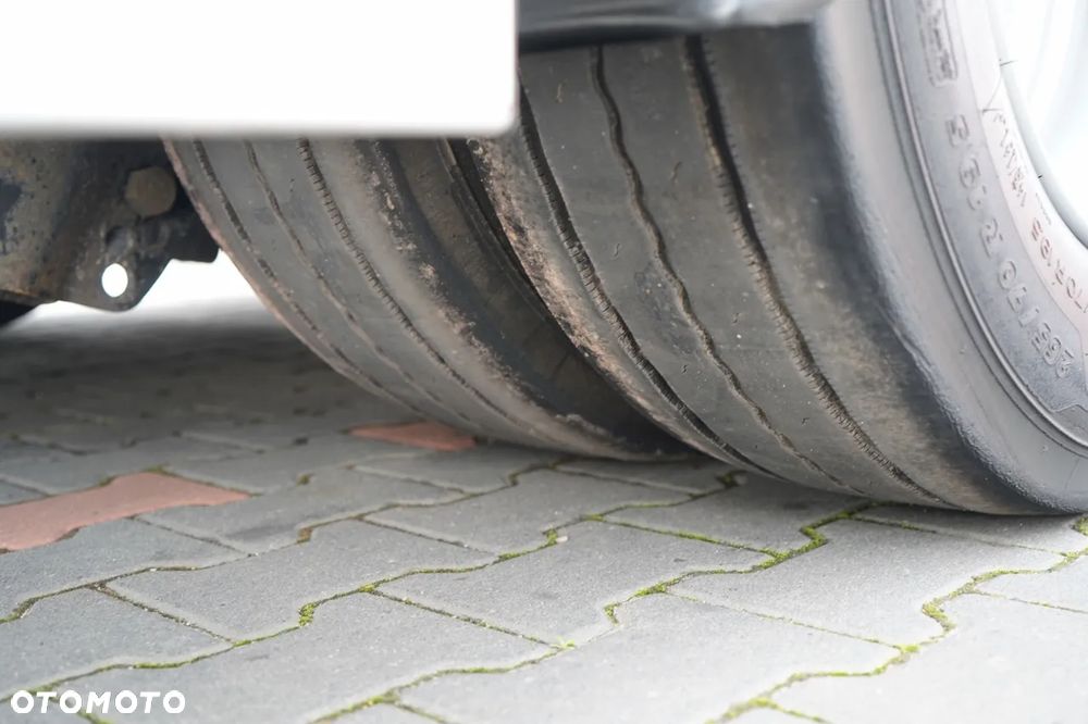 Wecon PRZYCZEPA - 7,7 M / TANDEM / PRZEJAZDOWA  / OŚ PODNOSZONA / SAF /  2023 ROK - 24