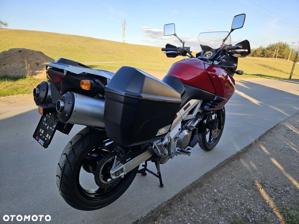 Suzuki DL - 4