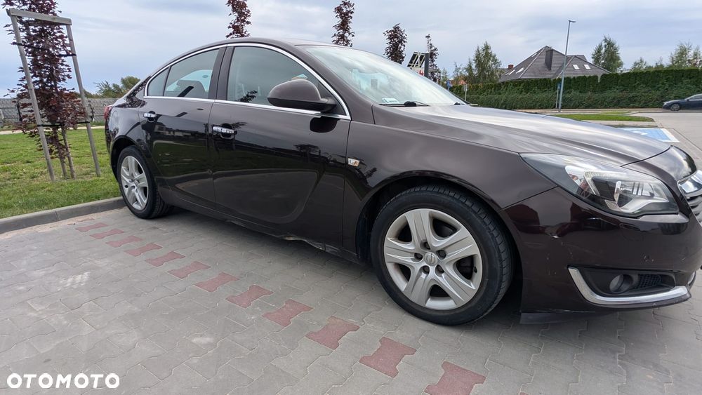 Opel Insignia 2.0 CDTI Cosmo S&S - 32