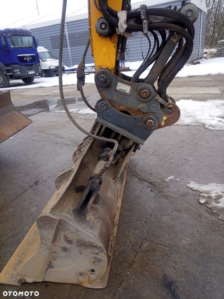 Liebherr A 914 - 10