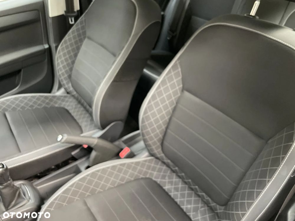 Skoda Fabia 1.0 TSI Ambition - 11
