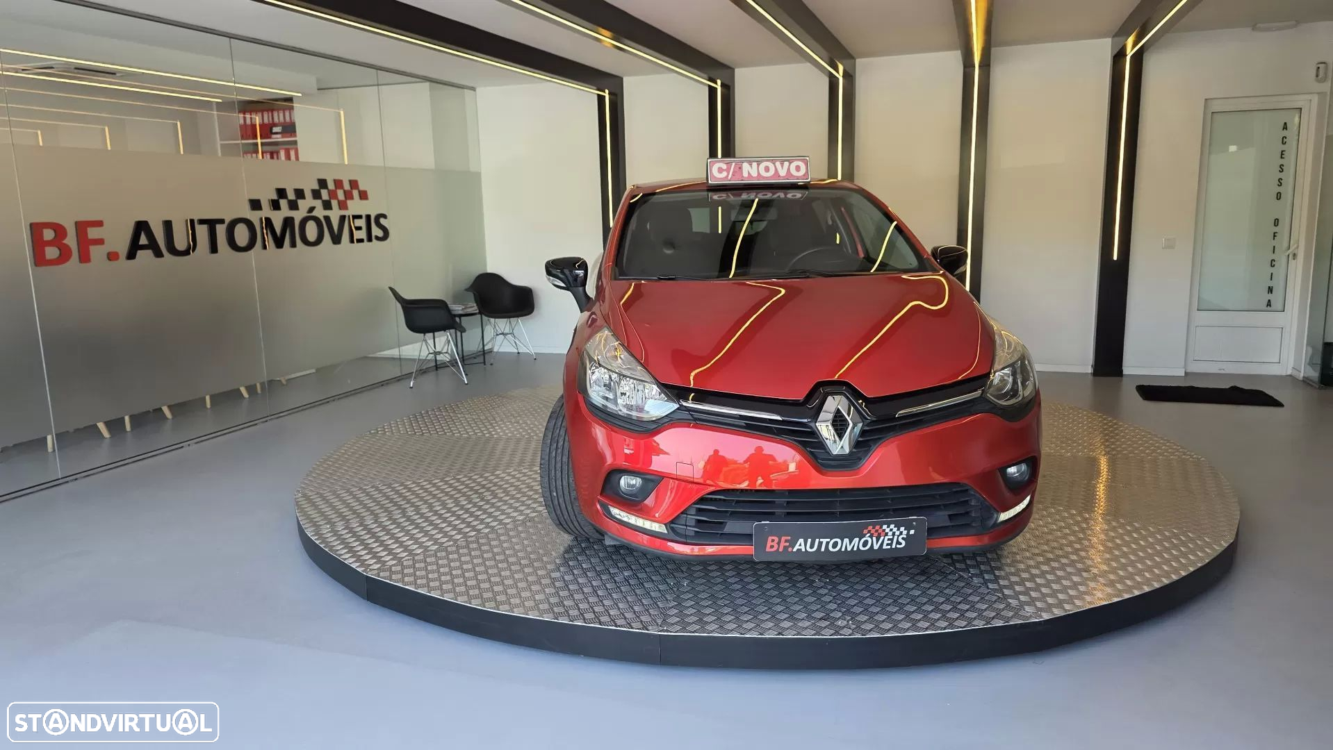 Renault Clio 1.5 dCi Limited EDition - 9