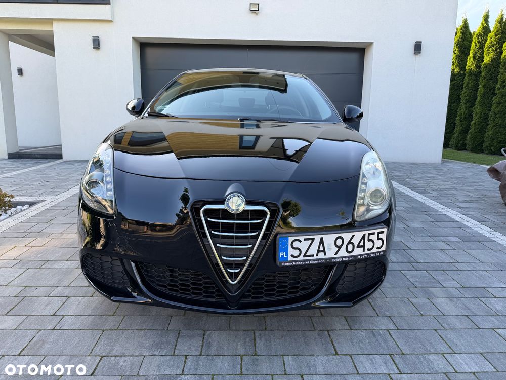 Alfa Romeo Giulietta - 2