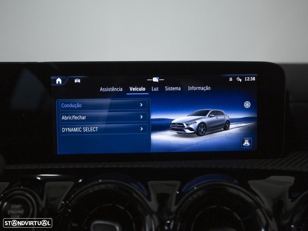 Mercedes-Benz A 250 e - 25