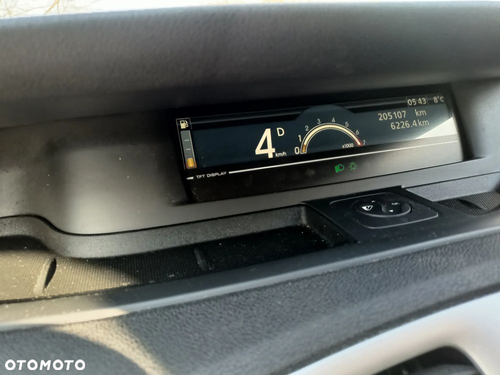 Renault Scenic 2.0 16V 140 CVT Dynamique - 10