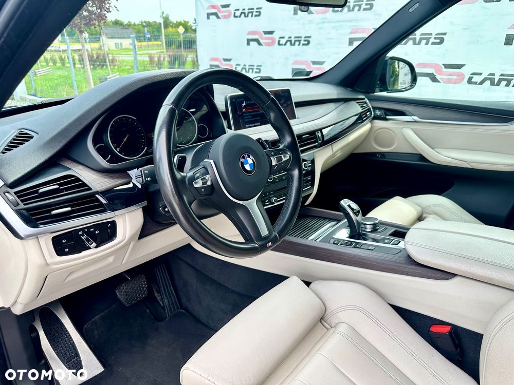 BMW X5 xDrive30d - 23