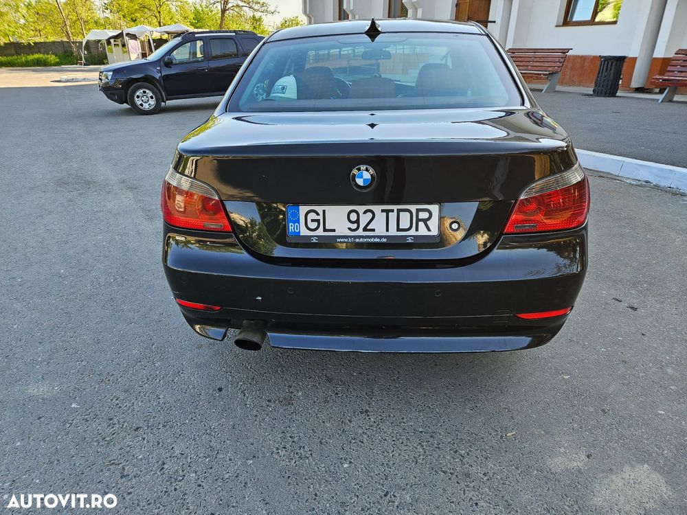 BMW Seria 5 520d - 4