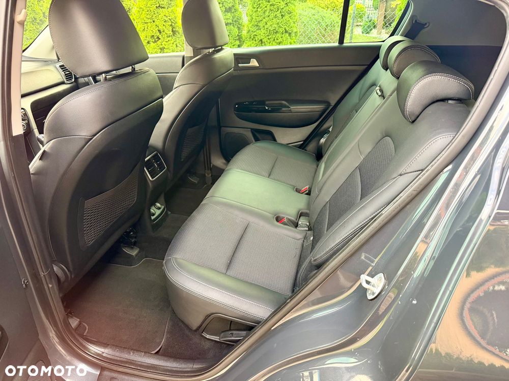 Kia Sportage - 10