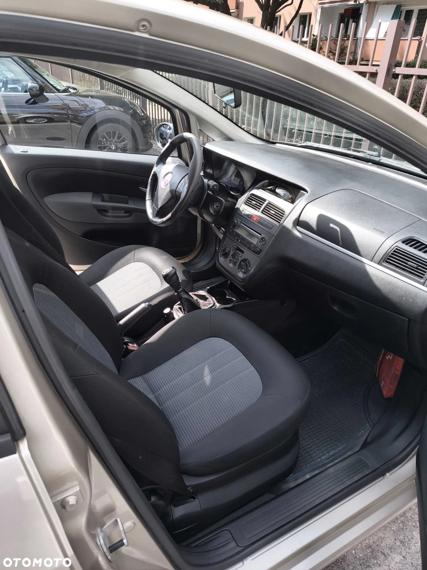 Fiat Linea 1.3 MJ 16V Dynamic - 8