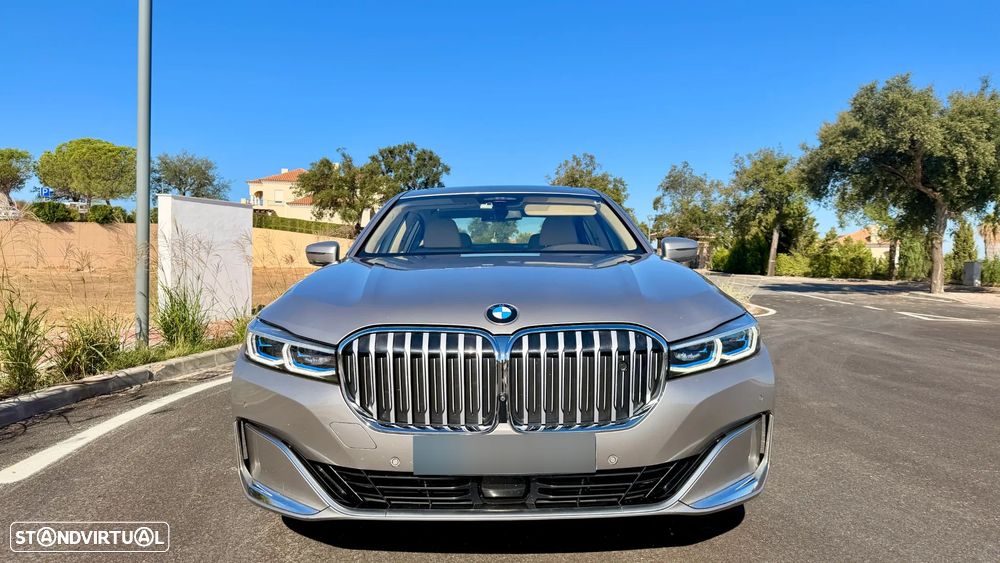 BMW 730