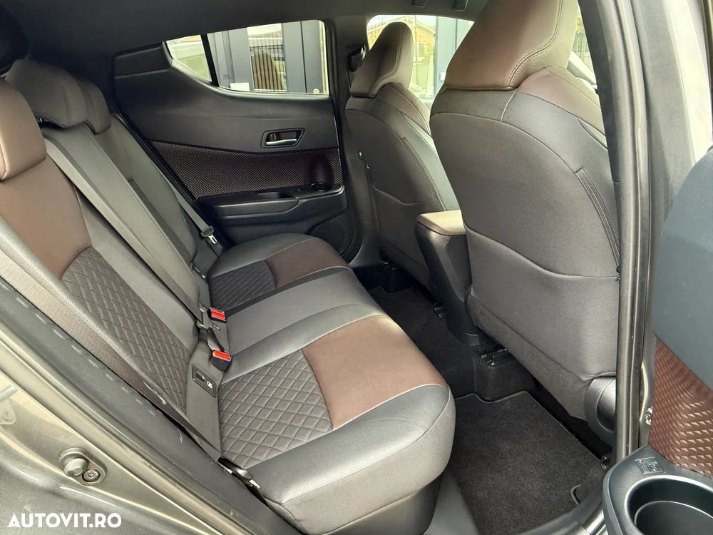 Toyota C-HR 1.8 HSD 4x2 CVT C-lassy - 13
