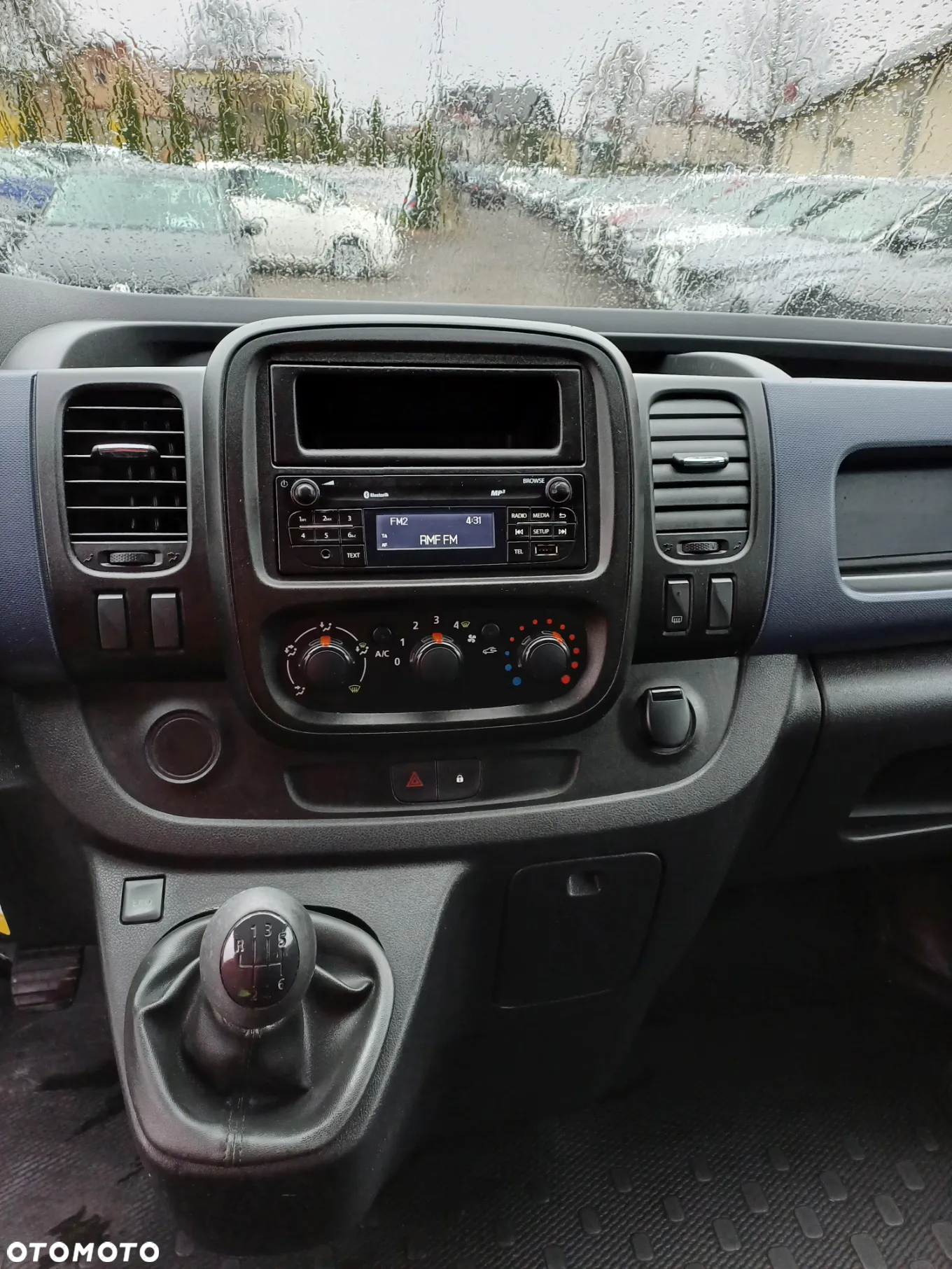 Opel VIVARO, TRAFIC BRYGADÓWKA 6 OSÓB 1.6 DCI - 15