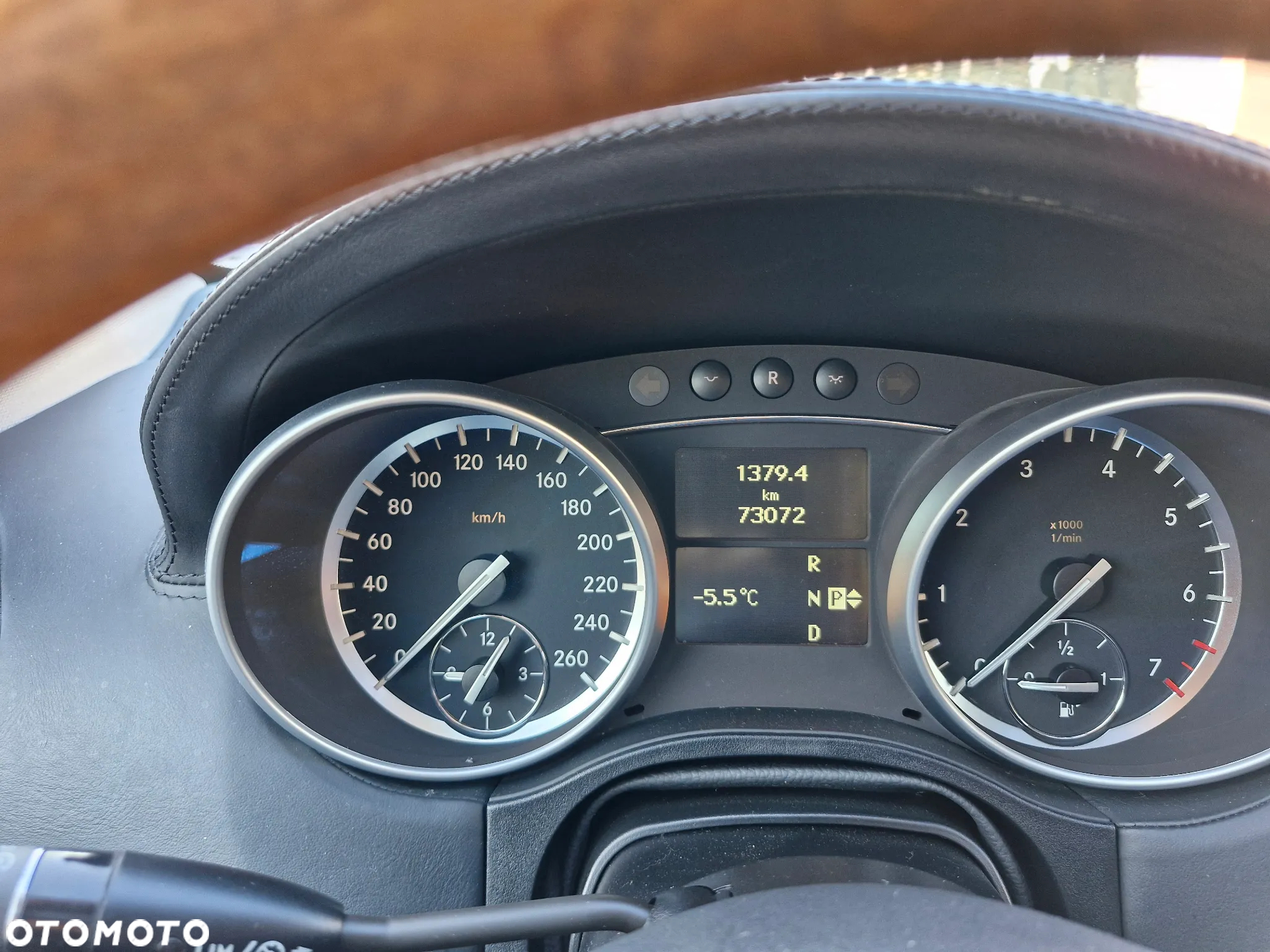 Mercedes-Benz GL 500 4Matic 7G-TRONIC - 15