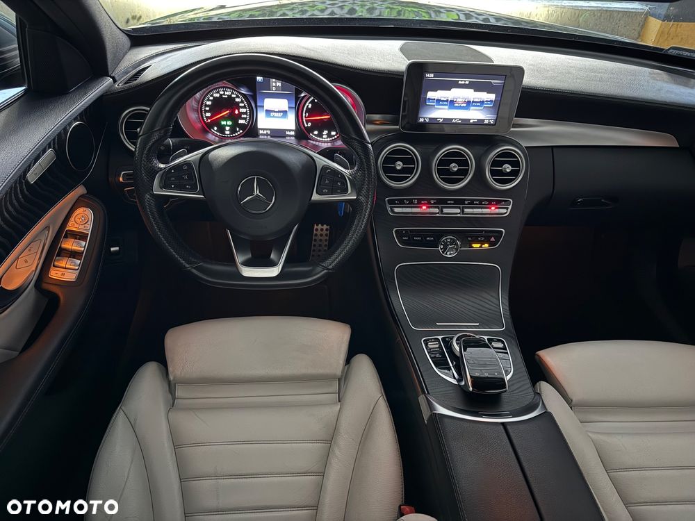 Mercedes-Benz Klasa C 200 4-Matic 7G-TRONIC - 11