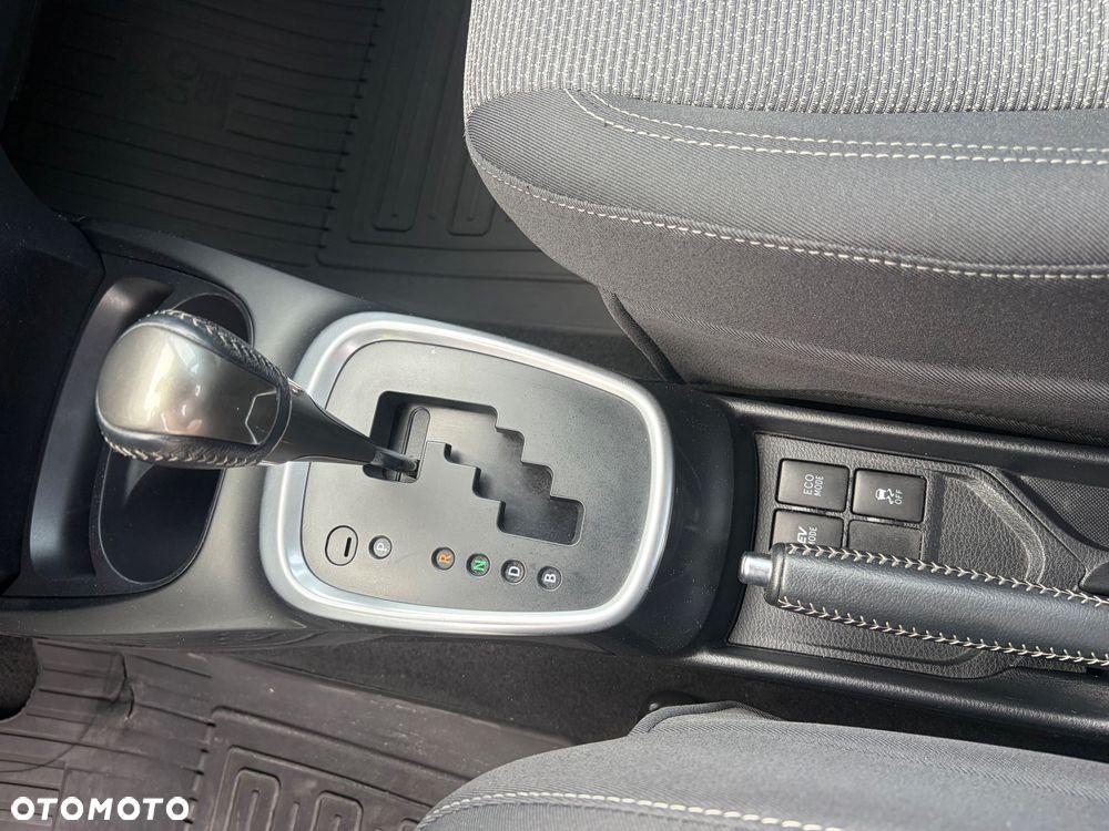 Toyota Yaris Hybrid 100 Premium EU6 - 11