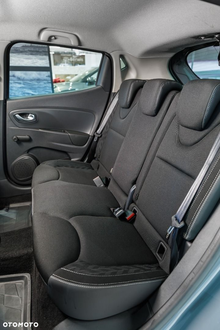 Renault Clio - 18