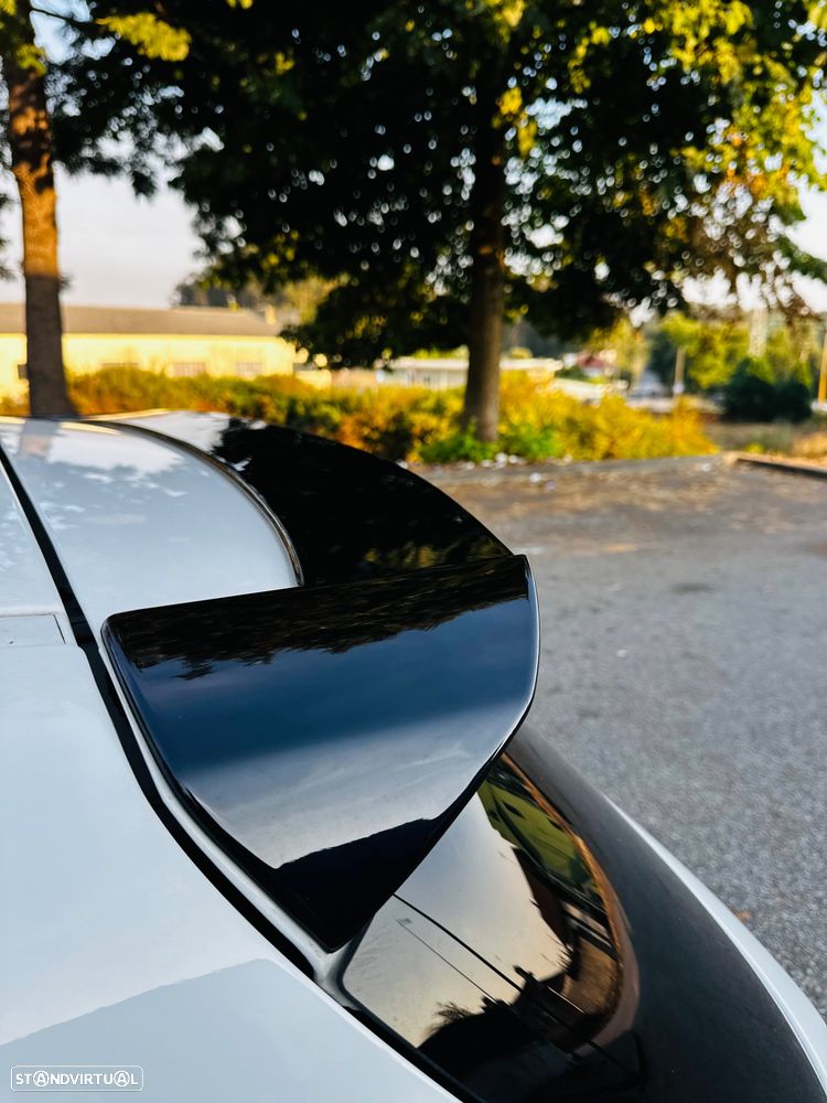 BMW 118 d DPF Aut. Edition Sport - 26