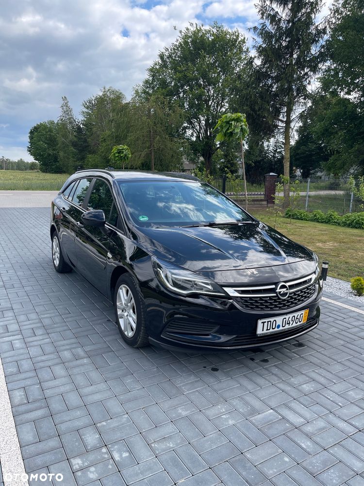 Opel Astra - 4