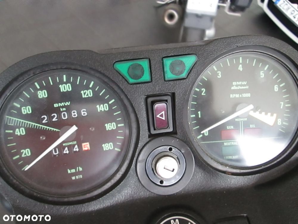 BMW R - 3