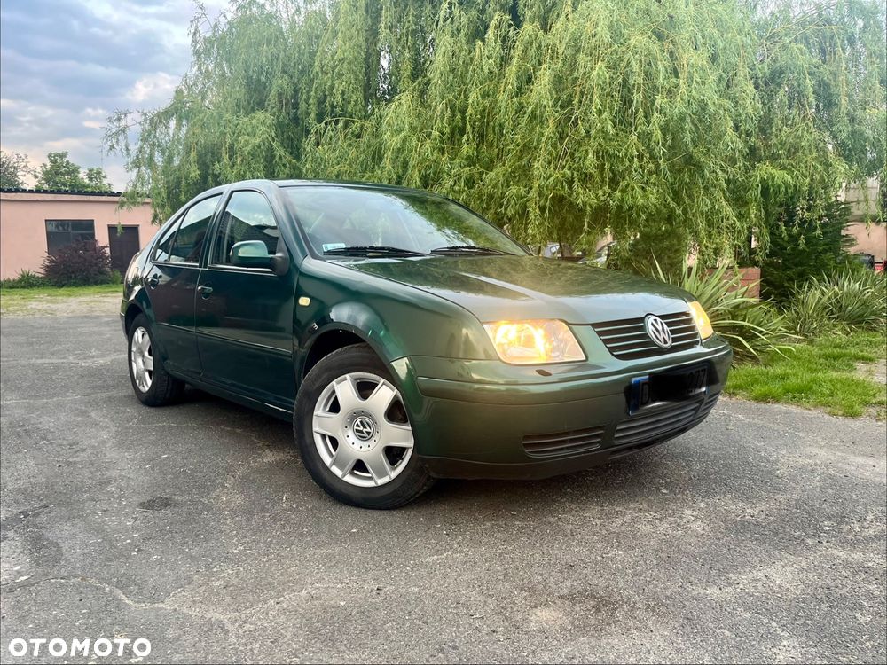 Volkswagen Bora 1.9 TDI - 1
