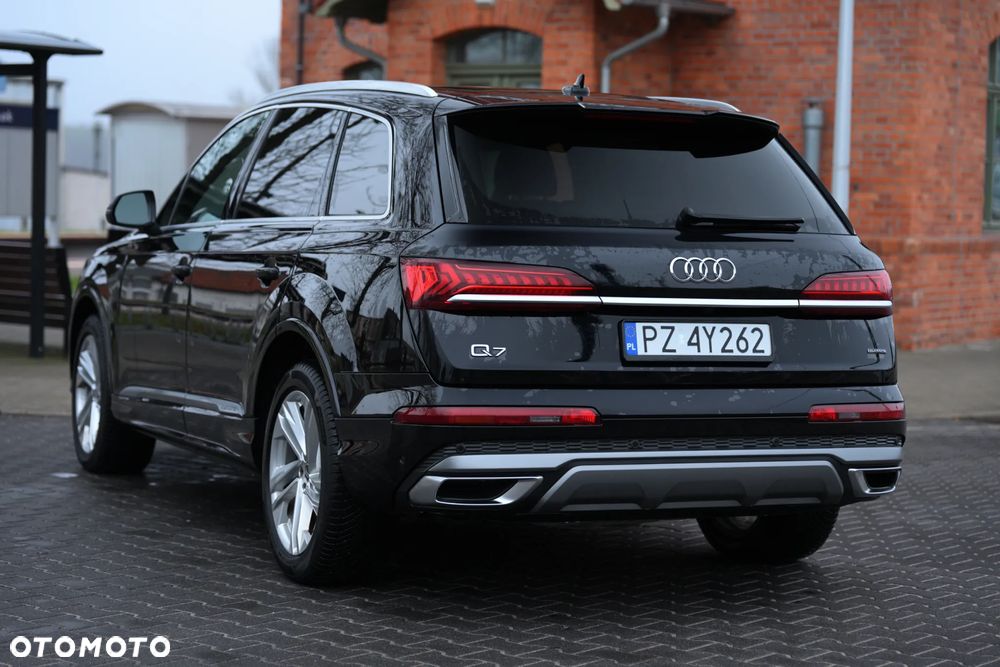 Audi Q7 55 TFSI quattro tiptronic S line - 8