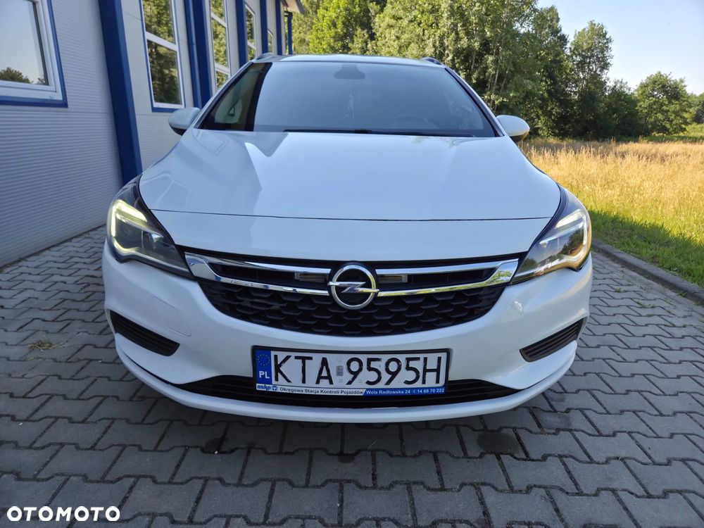 Opel Astra 1.4 T Elite - 9