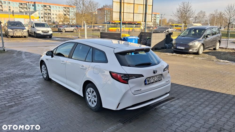 Toyota Corolla 1.8 Hybrid Active - 3