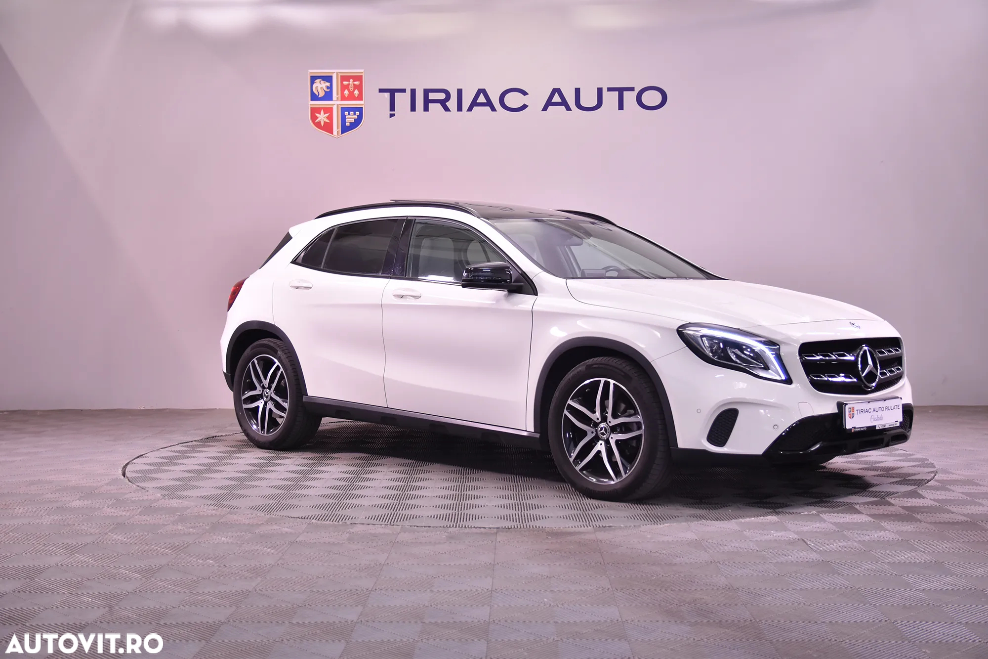 Mercedes-Benz GLA 220 d 4MATIC Aut. - 7