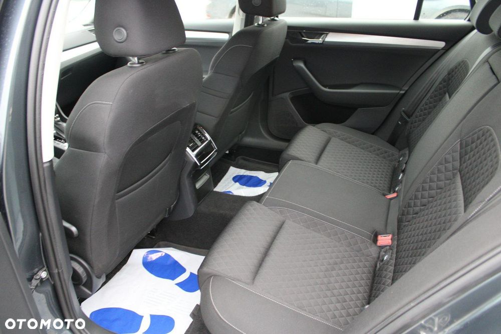 Skoda Superb - 17