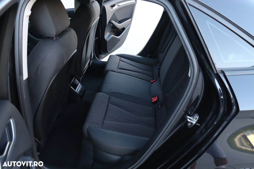 Audi Q5 2.0 TDI (clean diesel) ultra - 30