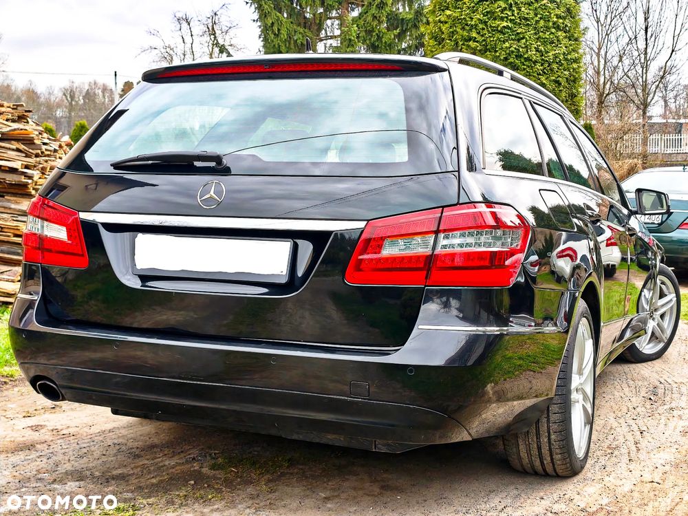 Mercedes-Benz Klasa E - 15