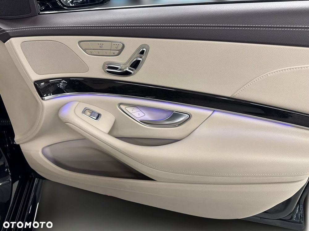 Mercedes-Benz Klasa S 500 4-Matic L 7G-TRONIC - 30