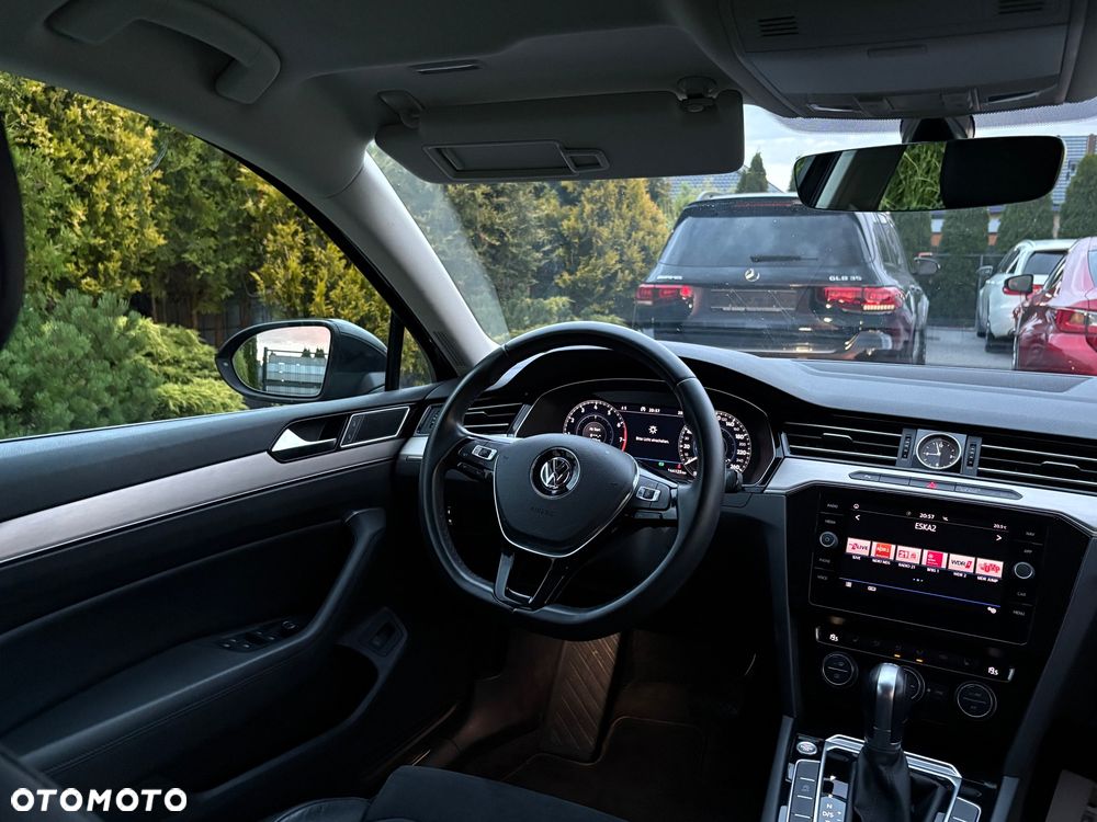 Volkswagen Passat 1.8 TSI (BlueMotion Technology) DSG Highline - 21