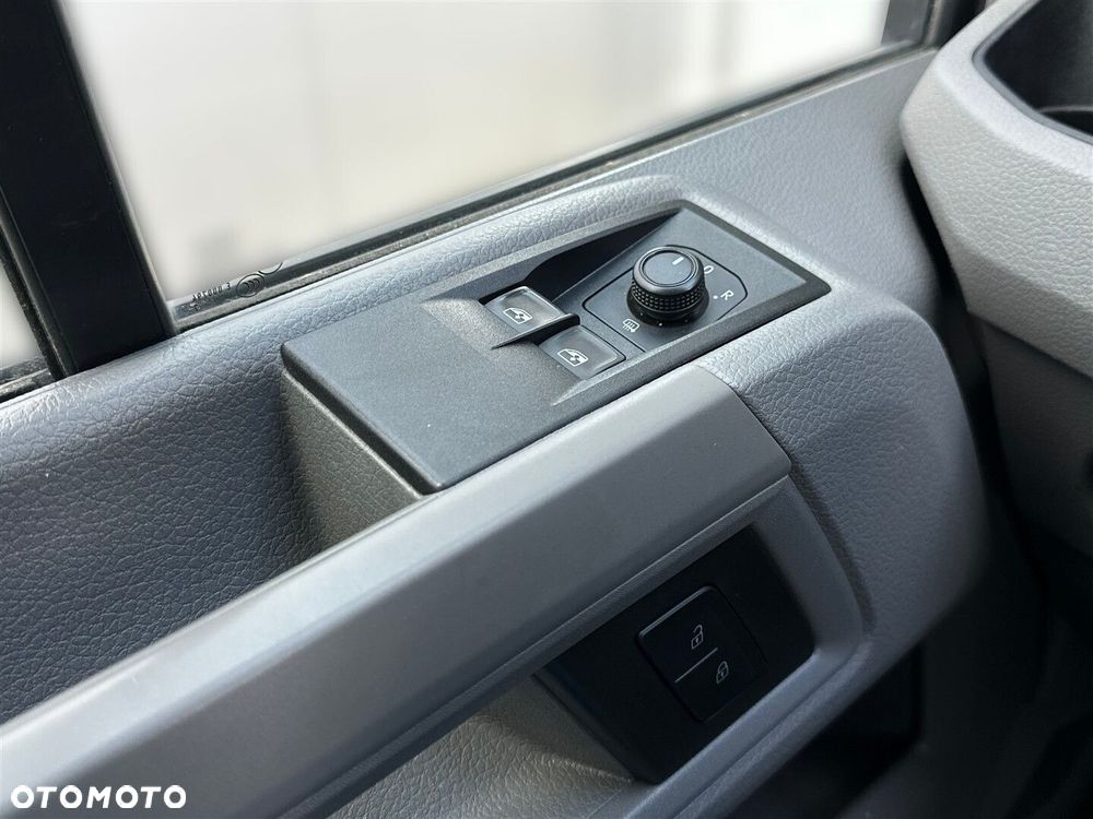 Volkswagen Crafter 35 Podwójna kabina - 20