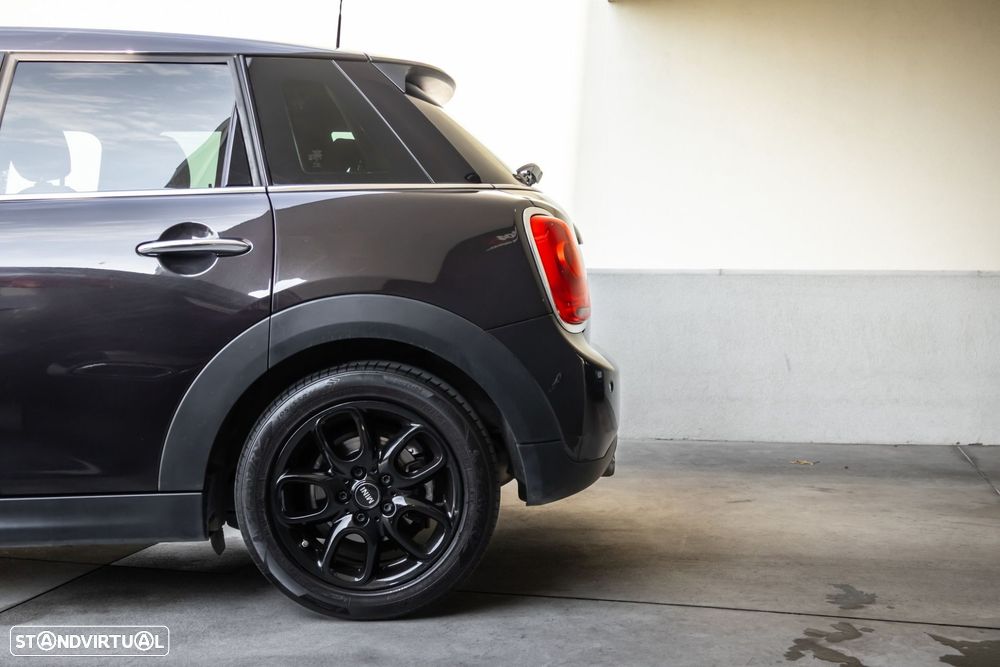 MINI 5 Portas One D - 12