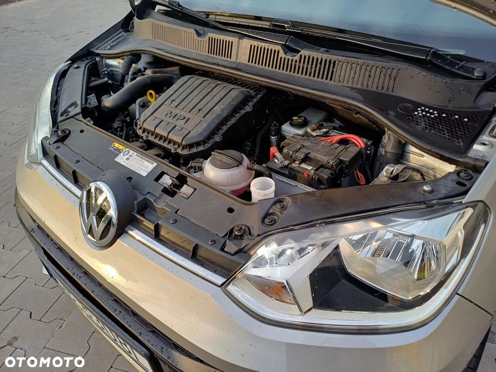 Volkswagen up! (BlueMotion Technology) high - 14