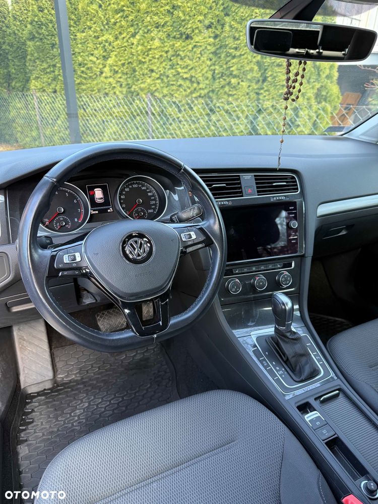 Volkswagen Golf 1.0 TSI Comfortline DSG - 10