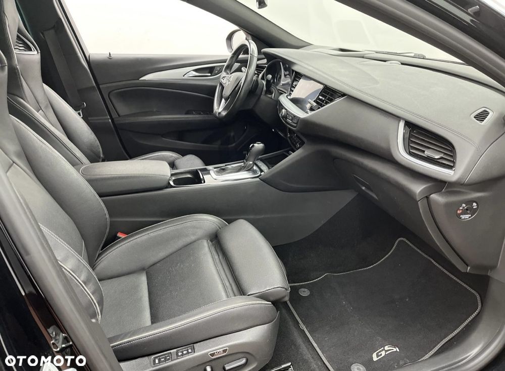 Opel Insignia 2.0 T 4x4 GSi + S&S - 7