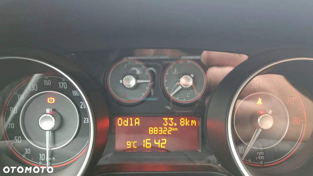 Fiat Punto 1.4 Easy Pakiet Easy Plus S&S - 13