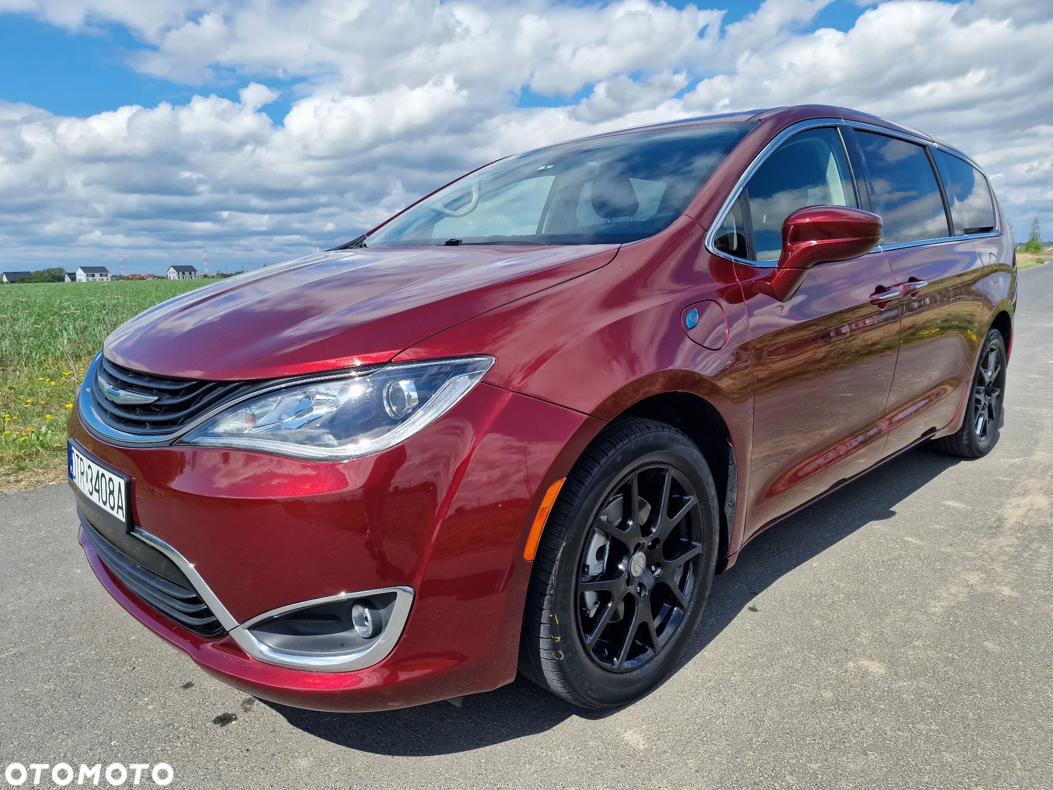 Chrysler Pacifica - 3