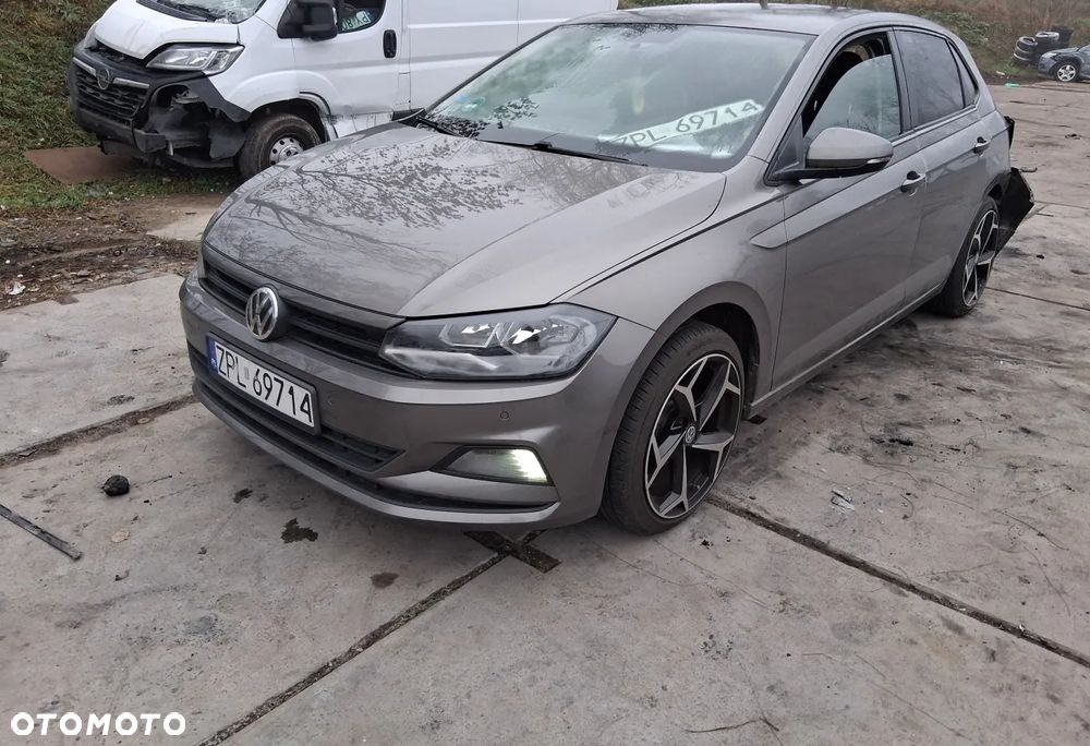 Volkswagen Polo 1.0 Trendline - 4