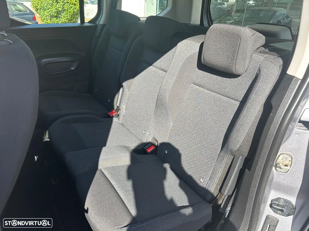 Peugeot Rifter 1.5 BlueHDi Allure EAT8 - 22