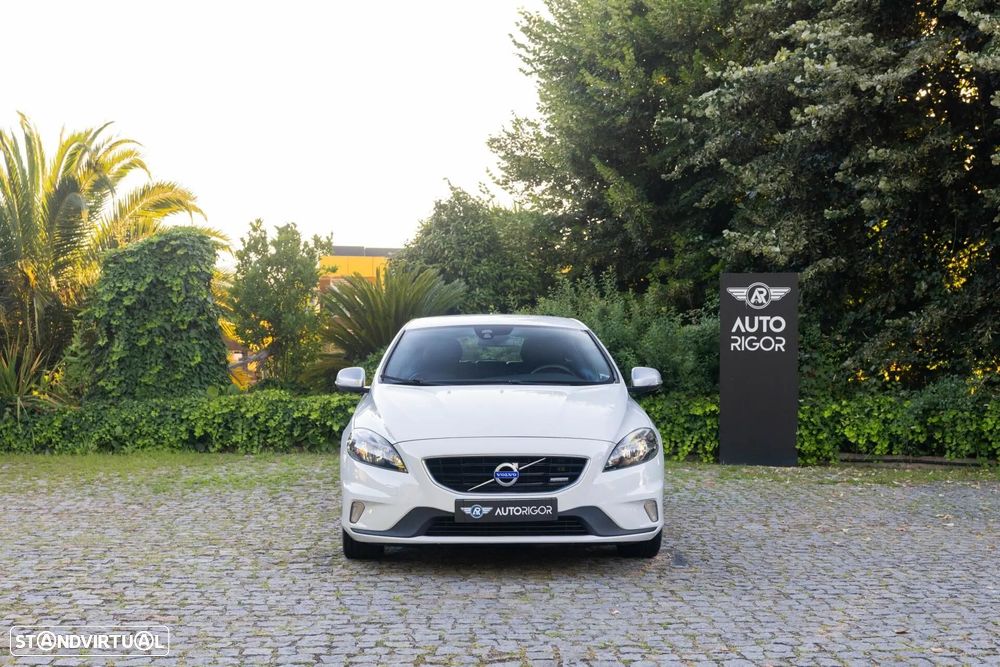 Volvo V40 1.6 D2 R-Design - 1