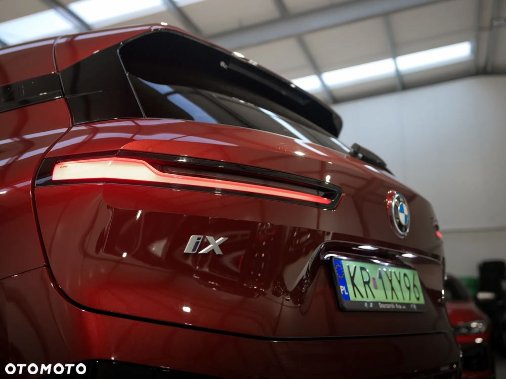 BMW iX xDrive40 76.6kWh - 6
