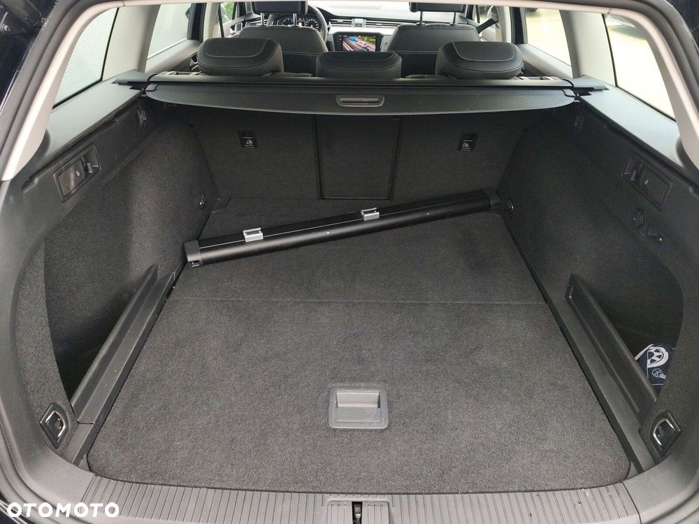 Volkswagen Passat Alltrack - 34