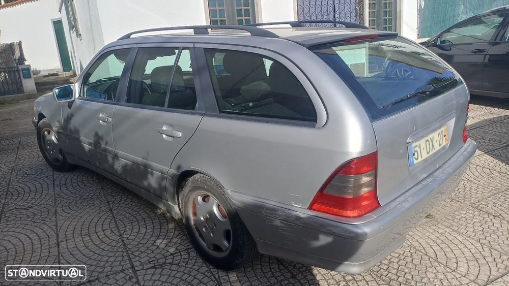 Mercedes-Benz C 220 - 4