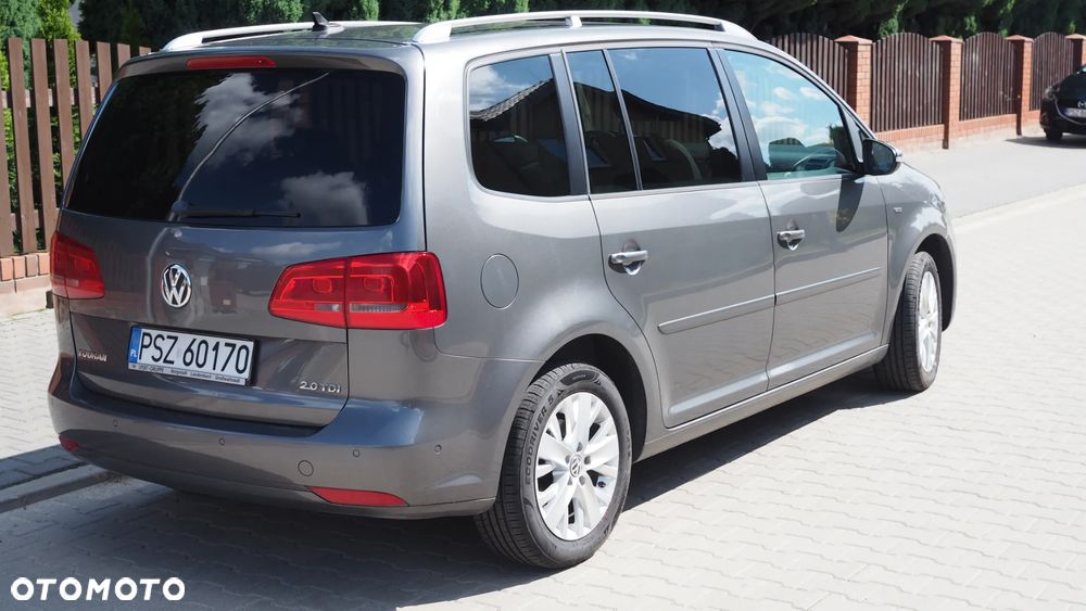 Volkswagen Touran 2.0 TDI DPF Comfortline - 12