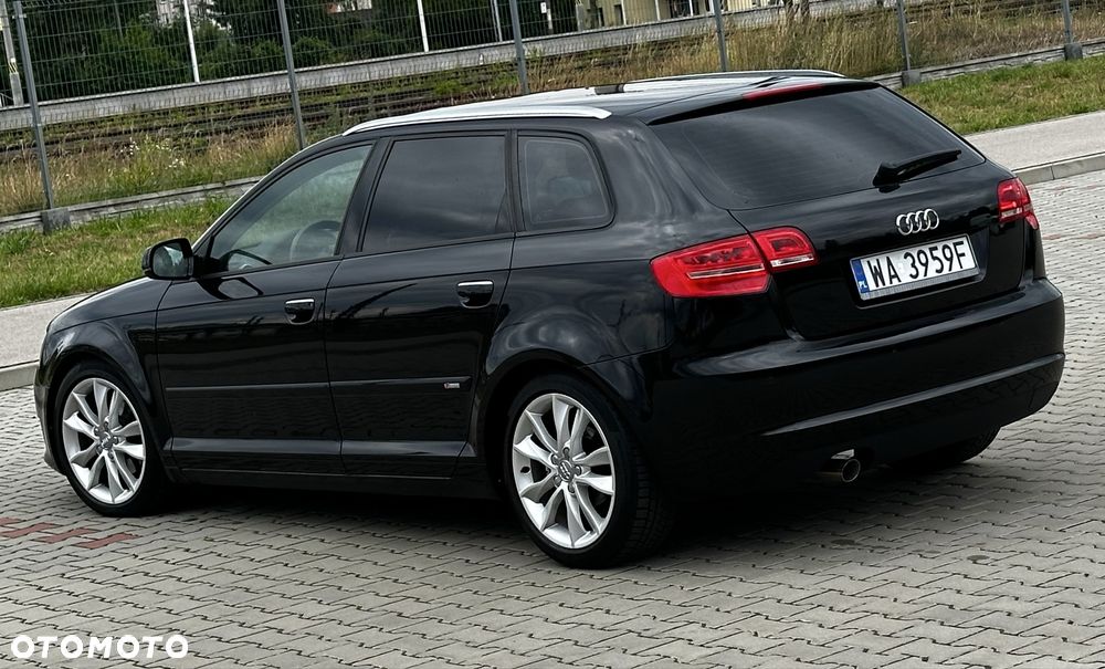 Audi A3 Sportback - 4
