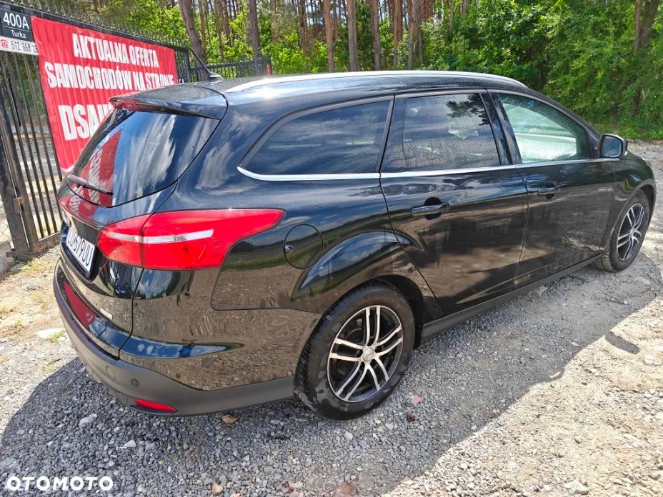 Ford Focus 1.5 EcoBoost STart-Stopp-System TITANIUM - 6